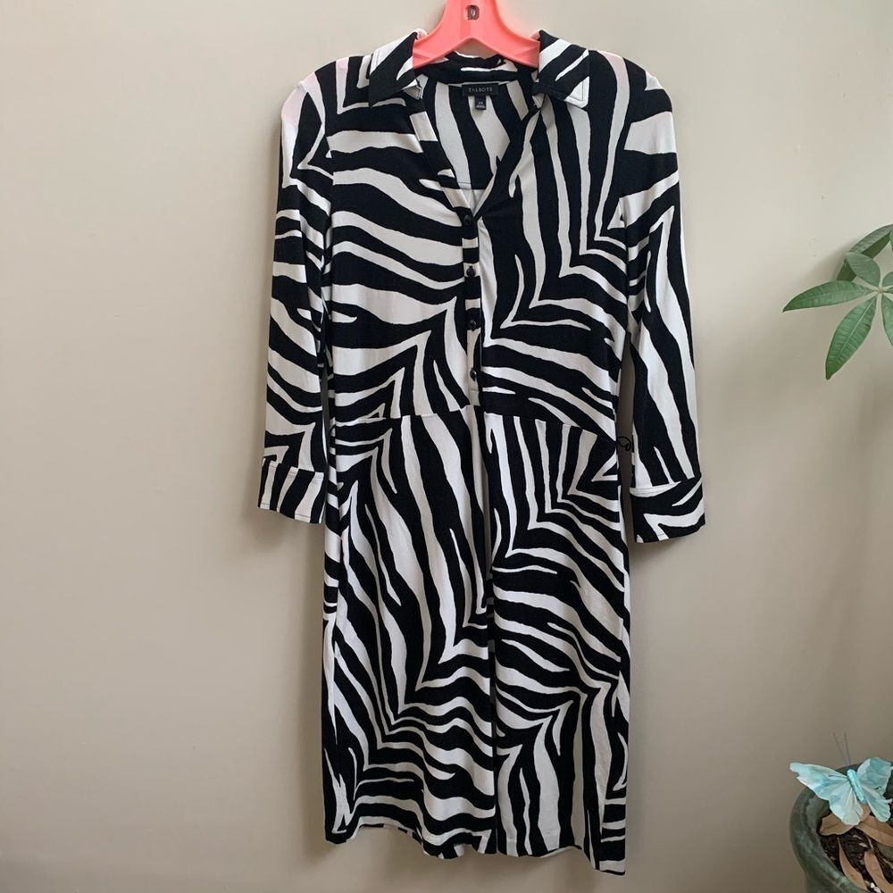 Talbots animal print dress Black & white  woman’s Size XS